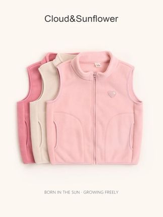 女童秋天的叠穿神器!小爱心刺绣 + 拉链马甲,保暖不闷汗,搭衬衫、卫衣都好看~ #高品质童装 #马甲 #秋冬穿搭 #宝妈推荐 #源头实力厂家