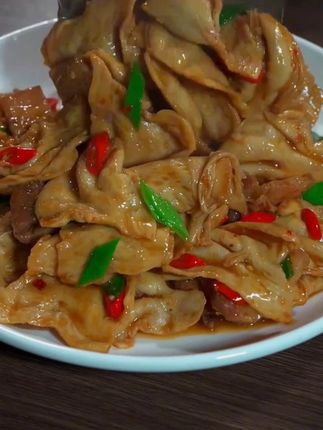 长的像肉却不是肉,吃起来比肉还香! #豆耳 #豆制品 #好物推荐