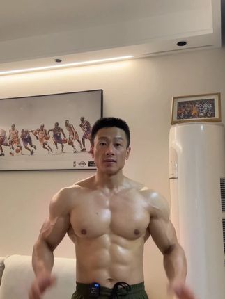 蛋白粉什么时候喝?练后就是补充蛋白质的窗口期,这个时候喝一杯蛋白粉很关键!#荒野健康蛋白粉 #运动 #蛋白粉推荐 #荒野健康