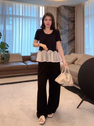 ME【黑罗曼套装】超柔荷叶下摆遮肉显瘦百搭时尚休闲套装 #品质女装 #穿出高级感 #显高显瘦显腿长 #高级感穿搭 #老杨的私服