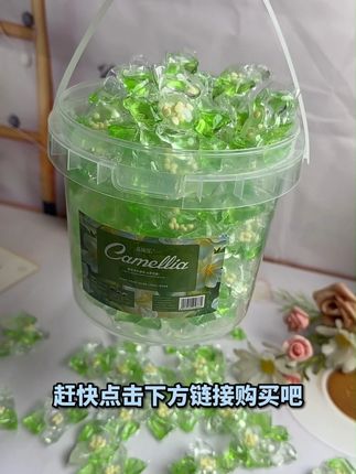 千万别用普通洗衣液了!试试这款凝珠,洗后衣物柔软似新 #洗衣凝珠 #超强洁净力 #顽固污渍克星#精致生活小物 #高效洗衣攻略
