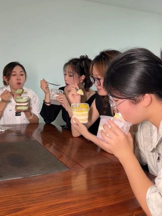 累了大半年了,牛马人们,要好好犒赏自己一下了 #谁懂这一口的好吃程度 #奶酪罐子 #动物奶油