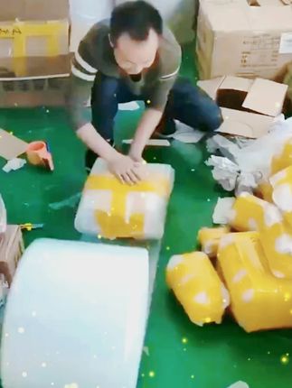 防震防摔,搬家打包寄快递用的 #气泡膜 #珍珠棉 # #防震防摔 #搬家整理 #打包发货