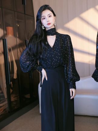 #女人味十足#穿出气场高级感#今日穿搭#优雅知性#轻奢女装