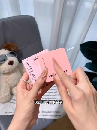 五色眼影盘大地色系新手日常淡妆腮红高光修容三合一#眼影盘 #眼影盘推荐 #五色眼影盘 ##五色眼影盘推荐 #高光修容