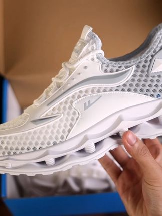 这双鞋居然不到100块?! 学生党闭眼冲,颜值质量都在线~ #平价好物 #学生党鞋子 #性价比超高  #购物分享  #省钱攻略