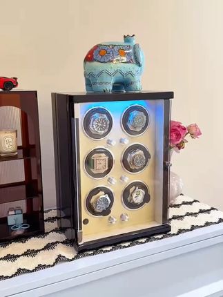 摇表器让机械表不休眠,时间宝贵,你睡过头了? #机械表 #奢侈品 #摇表器机械表