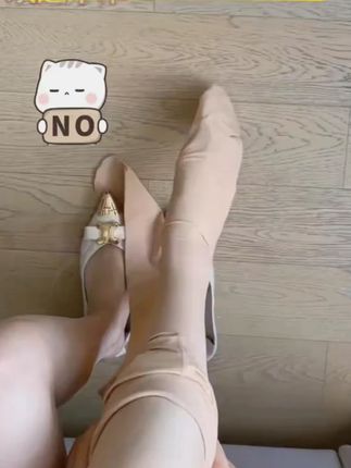 春季穿裙子可以洗脚的袜子你穿过吗? #防勾丝 #显高显瘦显腿长 #袜子穿搭 #春季新款