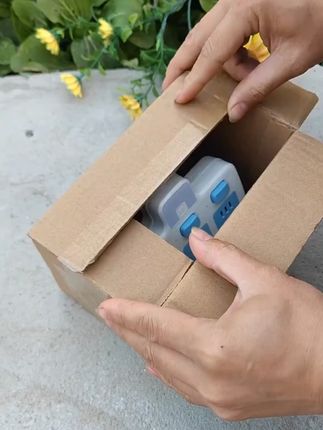 【宠粉】西格蒙家用办公一转三转换器多功能插座排插 jx