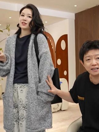 慵懒系 柔软洋气的开衫 #开衫外套 #尤加莉 #轻松拿捏慵懒风穿搭 #早秋贵气感穿搭 #被秋日氛围感穿搭拿捏了