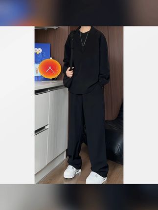 新款长袖V领假两件POLO衬衫长裤套装男休闲风痞帅垂感纯色老钱风#男士套装 #休闲风 #老钱风穿搭 #痞帅风格 #纯色套装