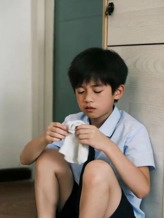 神奇艾草力量,助力儿童青少年告别脚臭烦恼。 #儿童鞋垫 #防臭鞋垫 #运动鞋垫 #军训鞋垫