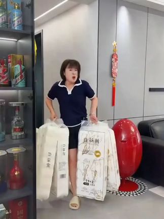 上厕所还是用惯了卷纸,实惠还好用#超便宜超划算 #强烈推荐 #生活用纸 #卷纸 #纸巾