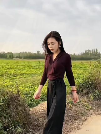 新款气质时尚洋气减龄显瘦休闲潮流女装