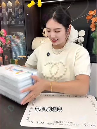画身上可以擦掉的 开学季来活动了 趁着划算给俩孩子囤几盒 开学就要用了#丙烯马克笔#超便宜超划算#开学必备#儿童绘画#马克笔绘画