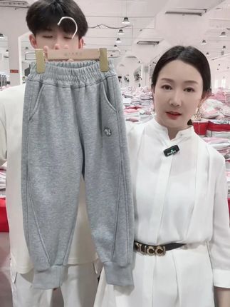 #高品质童装 #加绒保暖 #卫裤 #秋冬新款 #反季特卖 百搭秋冬男童女童长裤儿童刺绣保暖加绒休闲卫裤
