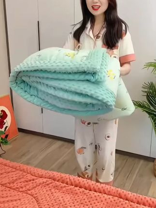 新款3D安抚豆豆绒被四季空调被春秋被子被单人宿舍学生夹棉夏凉被#四季被子 #学生宿舍 #豆豆绒被 #空调被 #单人被子