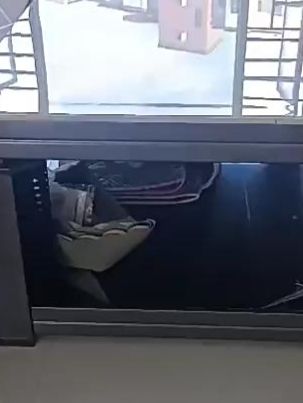 朋友问我为什么家里总有这款电烤火桌?因为它不易碎,还特别结实 无论是家庭聚会还是招待客人,它都能轻松应对,非常适合放在客厅里。表面采用耐刮磨材料,不怕烫,容易清洁,只需轻轻一擦就干净了。它的设计风格简约大方,可以提升家居格调,让你的家更好看。这么实用的好物,价格便宜,质量好。快来试试吧!,生产厂家批发。#电烤火桌 #电烤火桌子 #电烤火桌茶几 #电烤火桌厂家