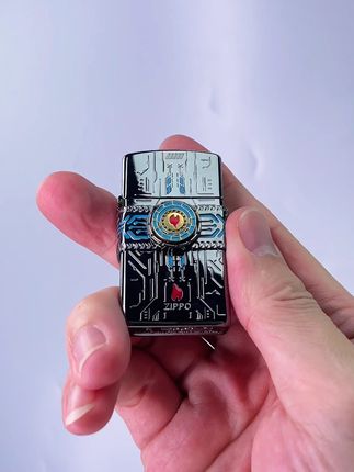 男人的浪漫,从指尖开始。 #zippo #打火机 #指尖陀螺 #torqbar #指尖陀螺打火机