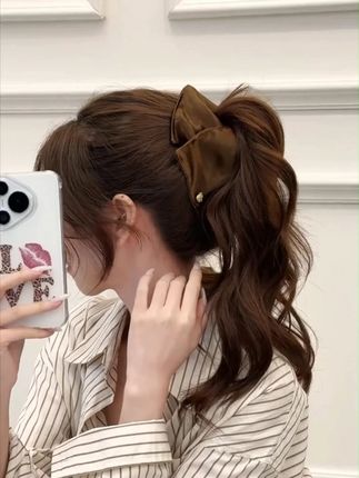 超适合扁头姐妹的高级感抓夹来啦 夏天不喜欢披头散发的姐妹快来看!#发饰头饰 #抓夹 #后脑勺发夹抓夹推荐