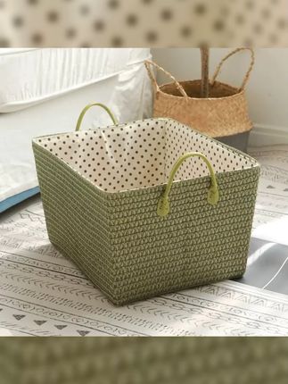 收纳达人必备神器 ,这款仿藤设计的点点内衬收纳筐,不仅美观实用,还是可折叠式的哦! 配有优质把手,方便携带,让您的衣物 玩具 零食等井井有条。  适合各种场景,无论是客厅 卧室还是浴室,都能轻松收纳。让我们的生活更有条理,更整洁! ,,话题 ,1. #可折叠储物筐 4. #脏衣篮 5. #家居收纳 2. #好物推荐分享 #收纳整理