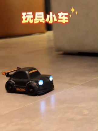你男朋友能拒绝这个两位数的遥控车吗?反正我男朋友拒绝不了!8#颂尼漂移车 #有男生会拒绝这个玩具吗 #男孩玩具 #男人的玩具车 #遥控车