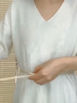 春夏女士细腰带编织免打孔懒人腰带连衣裙搭配无孔皮带女款配饰 #时尚配饰 #连衣裙搭配 #免打孔腰带