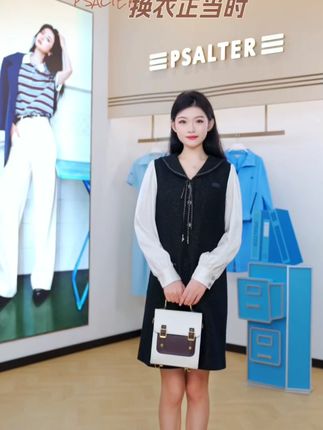 “每一身精心挑选的穿搭,都是给自己最好的惊喜 ” #氛围感穿搭还得黑白灰 #高品质女装 #高级感穿搭