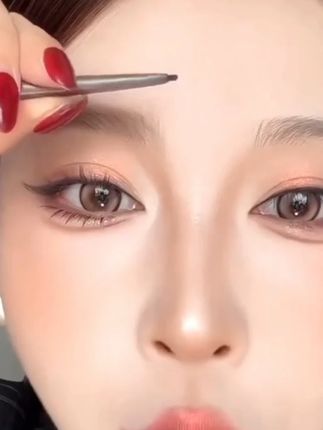 眼线画对,气质翻倍,一支搞定眼线+下至+卧蚕 #眼线胶笔