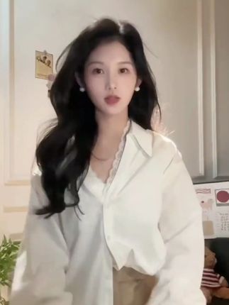 白色衬衫蕾丝拼接衬衣休闲法式宽松小众设计感衬衫 #韩系穿搭 #温柔穿搭 #上热门 #衬衫穿搭 #御姐风