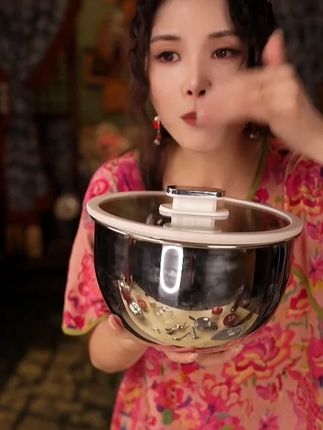不锈钢沙拉盆料理盆打蛋盆带玻璃盖3.8L #盆 #沙拉盆 #好物推荐🔥 #好物 #好物分享🔥
