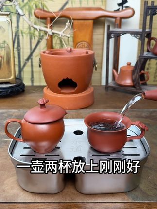 便携小茶盘, 我喝茶只追求简单,一壶两杯一小盘,就能安安静静坐一下午。#茶具好物推荐 #茶盘 #茶生活 #茶器之美#紫砂壶