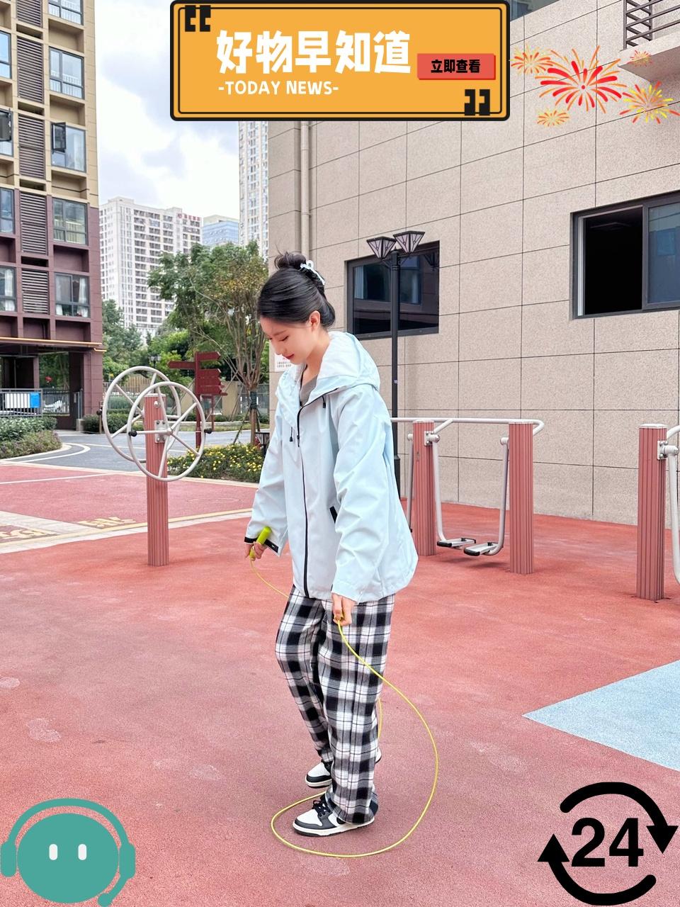 视频同款好物。这个跳绳轻盈并且很有韧性,甩动起来十分顺畅,不会出现卡顿或缠绕的情况
