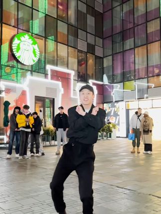 小杰(8月31日婚纱摄影馆开业)