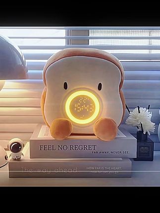 创意可抱睡的吐司闹钟 多功能伴睡小夜灯#创意吐司闹钟 #可抱睡闹钟 #多功能闹钟 #伴睡小夜灯 #可爱闹钟