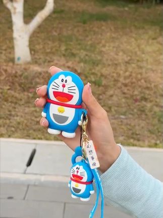 凭你俩的关系,让ta给你买一个叮当猫匙套不过分吧有多款车型 #卡通汽车钥匙保护套 #车钥匙保护套 #汽车钥匙保护套