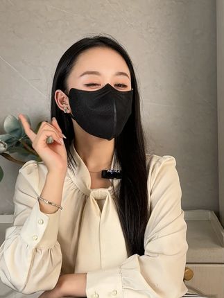 成人一次性防晒口罩:轻盈透气,随用随弃更省心