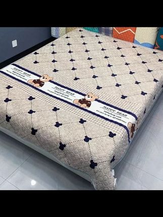 牛奶绒床盖2米2.3米高档床品双面夹棉不跑床大盖毯批发机洗 #床盖  #面料柔软舒适  #强烈推荐  #保暖又好看