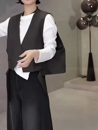 牛仔裤女士2025年早秋新款爆款裤子显瘦九分裤高腰弯刀阔腿裤黑色 #百搭裤子 #春秋穿搭 #显瘦遮肉 #高级感穿搭 #牛仔裤