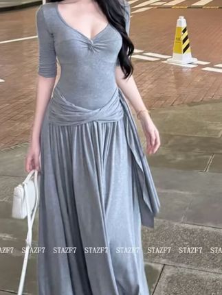 温柔姐姐2.0/纯欲性感修身显身材连衣裙#遮肉显瘦穿搭 #贴身衣物 #遮肚子藏肉 #梨形身材穿搭 #夏季搭配