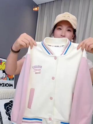 #开春这样穿清新又有质感 多巴胺粉蓝撞色甜美洋气,家有女儿一定要试试#谁穿谁好看系列 #好看又便宜 #春季新品 #面料柔软舒适