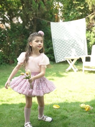 仙女不能将就,漂亮的小裙子快快安排上~#骗你生女儿 #谁还没个公主梦 #夏日 #甜美女孩 #qcutians