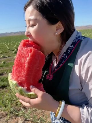 三伏天,多吃粗粮少吃肉,香糯玉米碴粥,软糯香甜,好吃又营养#五谷粗粮