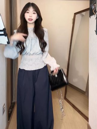 清冷贵气感女早秋新款法式气质温柔喇叭袖长袖衬衫宽松: #衬衫 #法式衬衫 #内搭 #小香风 #温柔风