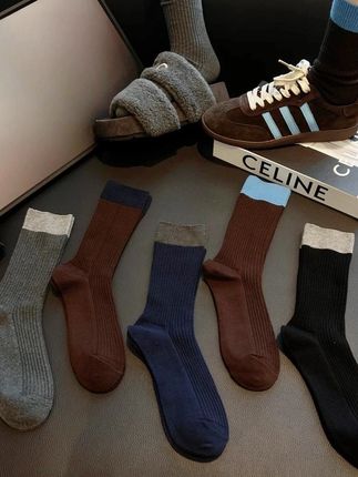 瑜伽裤搭什么??那必然是外穿ins风棉袜啊,时尚和温度咱都要!#保暖 #降温必备 #潮流单品 #穿搭 #袜子