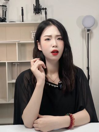 千玺挂脖式可拆卸耳机,可拆卸,可换电 #挂脖式可拆卸耳机 #换电蓝牙耳机 #千玺蓝牙耳机