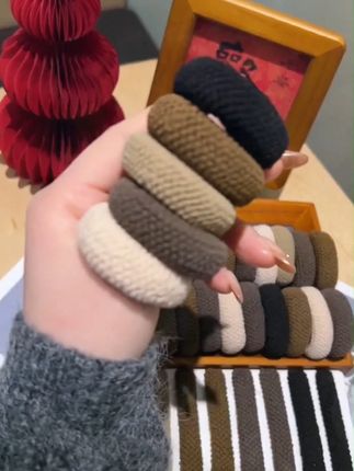 #发圈头绳  #发绳  #扎头发  #高马尾  #高弹力头绳