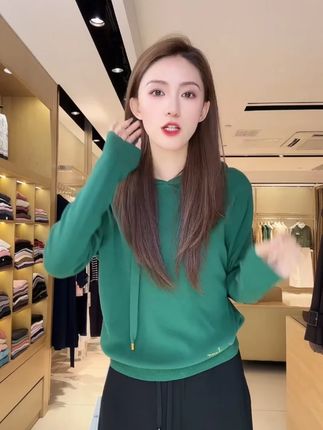 🔥新款美拉德连帽针织卫衣 #穿出高级感 #今天穿什么 #显瘦遮肉 #连帽卫衣 #内搭外穿都好看
