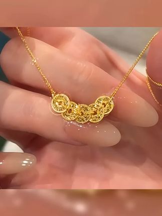 柯柒 钛钢项链 爆闪金色钱多多项链轻奢时尚气质小众设计感锁骨链 #首饰分享 #是时候安排一下了 #戴出了高级感 #仙女必备 #项链