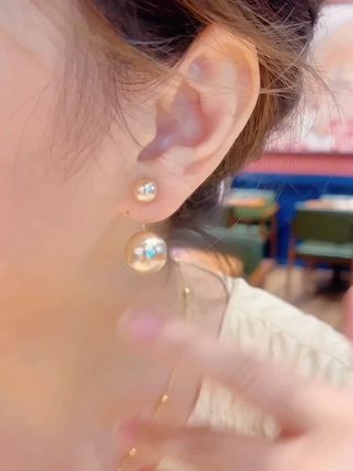 不容易过时的珠珠款,简单高级 性价比超高#舒啸饰品 #美出高级感 #耳饰分享 #饰品搭配 #网红爆款饰品
